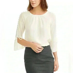 zac & rachel White business casual flowy blouse with button-down sleeves‎ size s